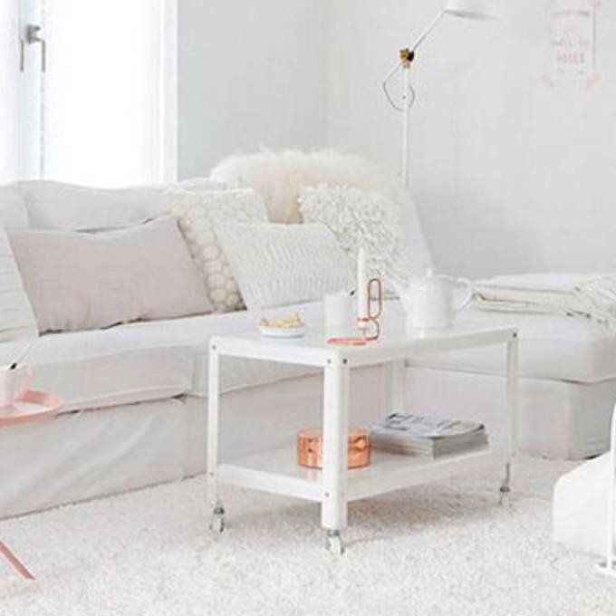 Decoración de interiores: blanco y minimalista