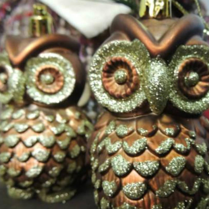 Decora con búhos esta Navidad