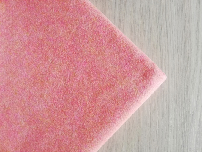 Paño lency americano coral 90 x 50 cm