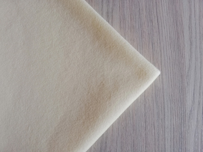 Paño lency americano marfil 90 x 50 cm