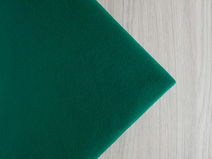 Paño lency americano verde esmeralda 90 x 50 cm