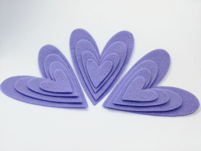 Corazones troquelados color lavanda - 3 Set por 4 corazones cada uno