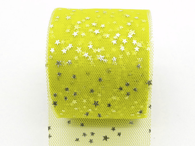 Rollo de tul pequeño amarillo estrellas