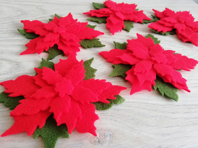 Poinsettias troqueladas para armar - x 5 unidades